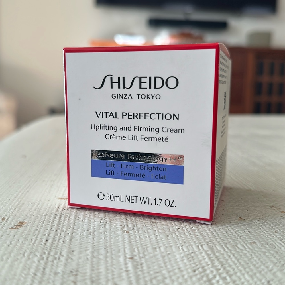 Shiseido vital protection uplifting and firming cream